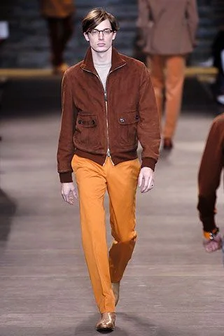 Look 16